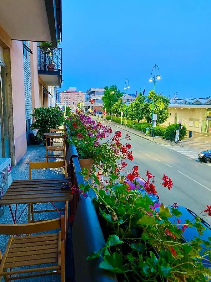 Pang'S Guesthouse Mestre 3*,  İtalya